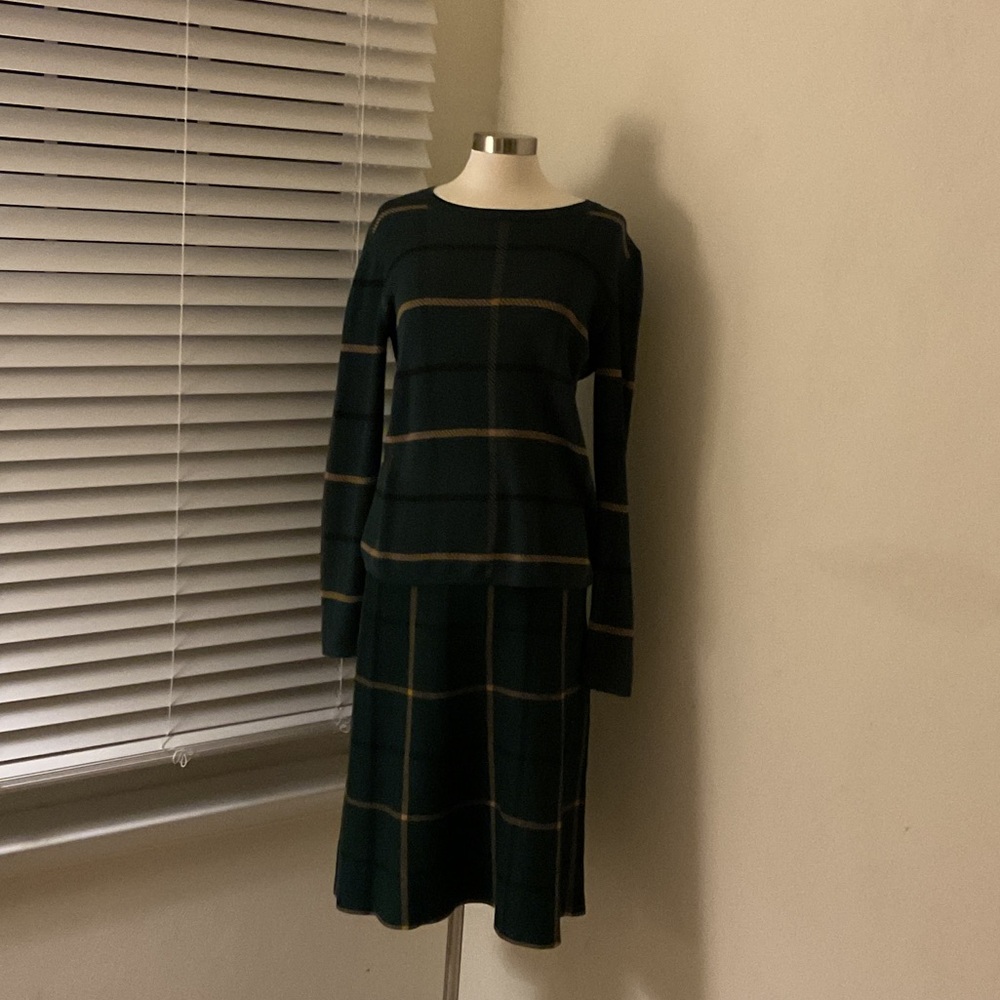 Ann Taylor Green Plaid Sweater Skirt Suit